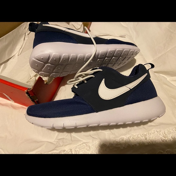 childrens nike roshe